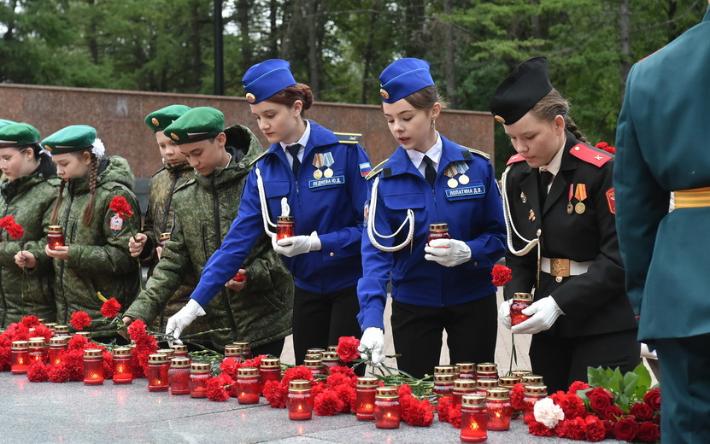 Акция «Свеча Памяти» прошла в 4 часа утра в Ижевске