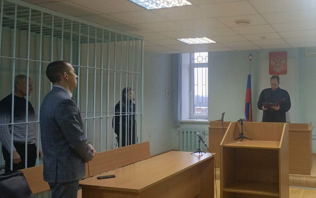 Инженера завода осудили на 4,5 года за получение взяток в Удмуртии