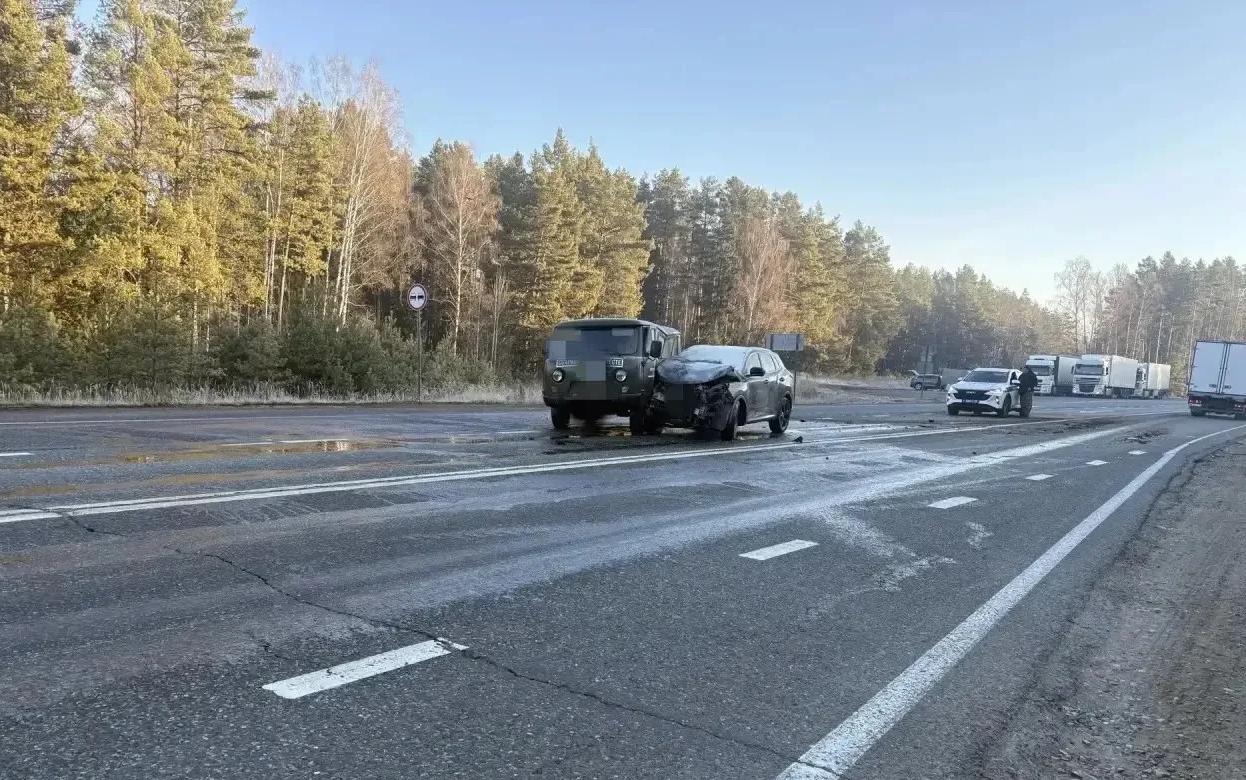 Число пострадавших в ДТП на трассе в Удмуртии выросло до 9