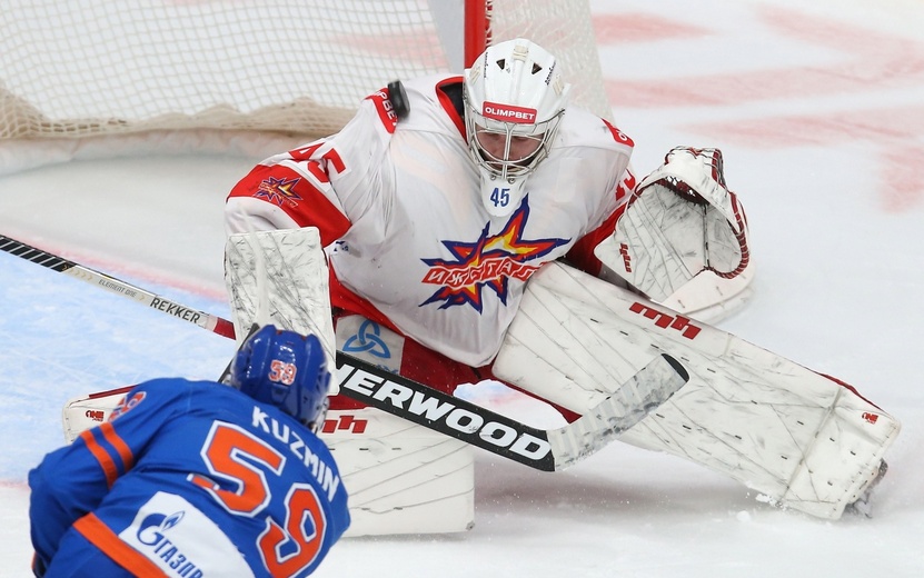 Хоккейная «Ижсталь» одержала победу в Санкт-Петербурге