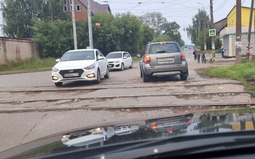Есть вопрос: когда отремонтируют переезд на улице Тимирязева в Ижевске?