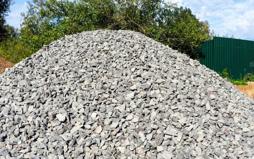 2 тонны щебня украли с дороги в Удмуртии