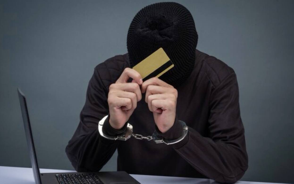 Директора строительной компании в Ижевске подозревают в мошенничестве на 1,5 млн рублей