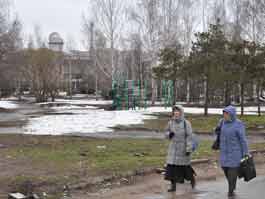 Сквер около памятника воинам-интернационалистам приведут в порядок Александр Ушаков и Денис Агашин