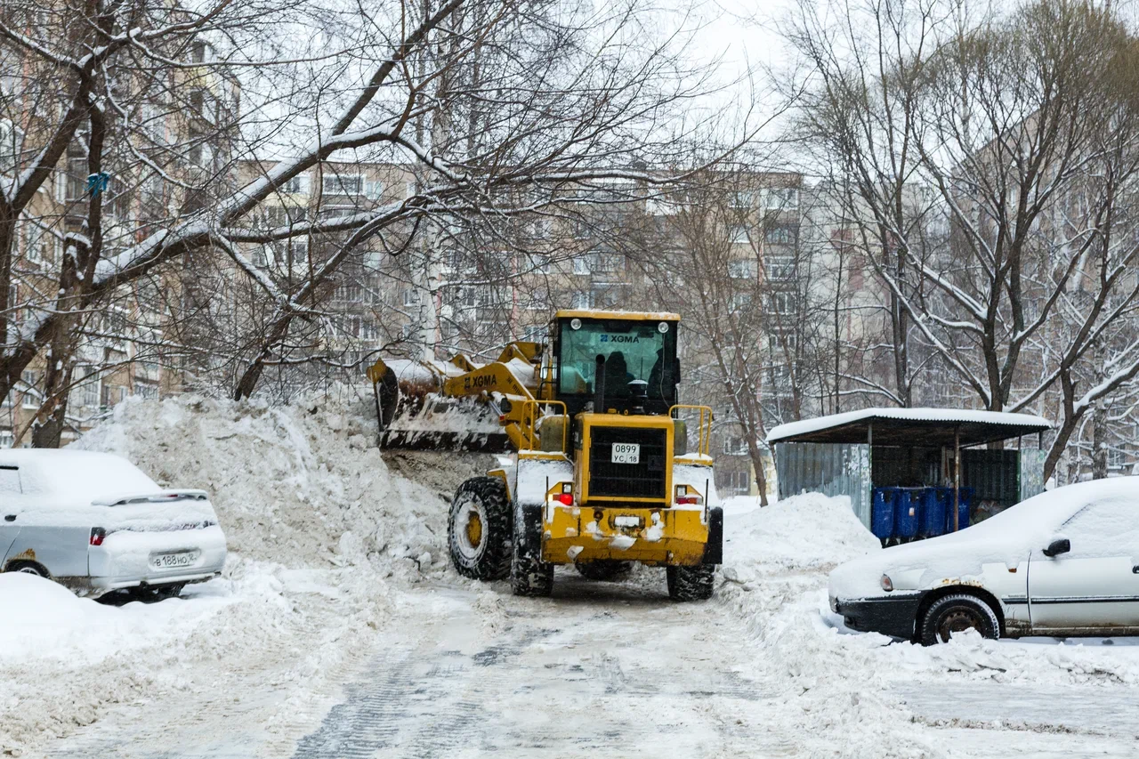Шесть тысяч кубометров снега вывезли с улиц Ижевска в ночь с 3 на 4 января 