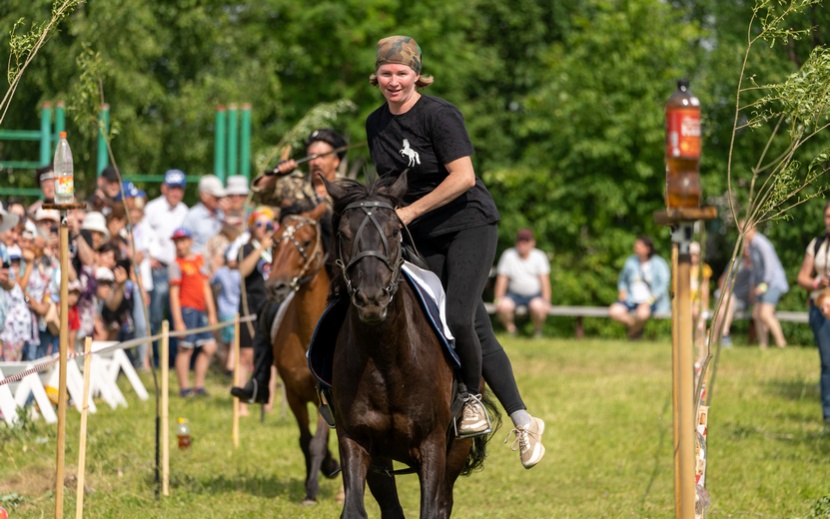 Фестиваль «Конный биатлон» в Удмуртии. Фото: Сергей Суворов