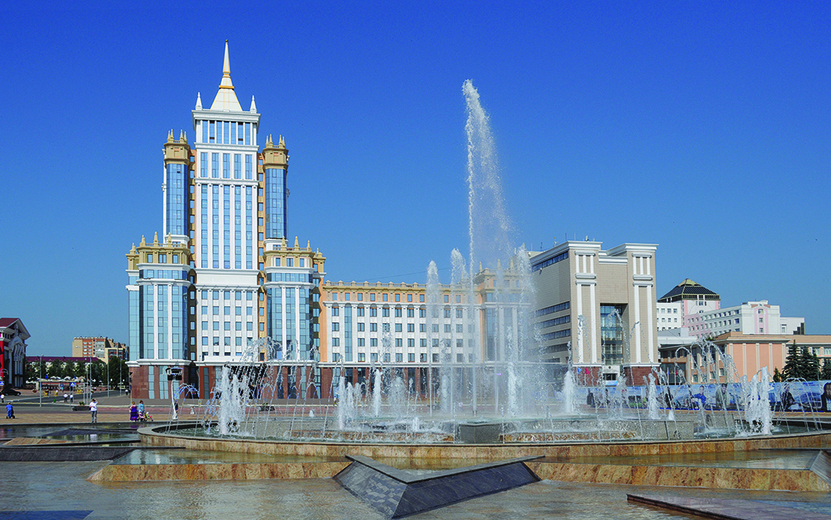 МГУ_им._Огарёва.jpg