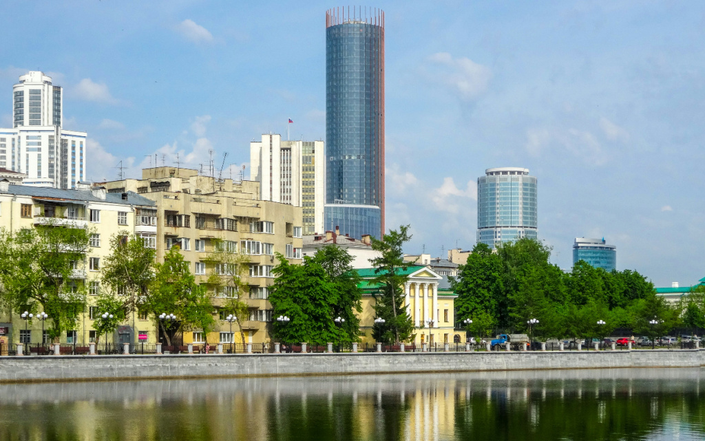 nikolai-kolosov-Kxm3g1m1i2I-unsplash (1).jpg