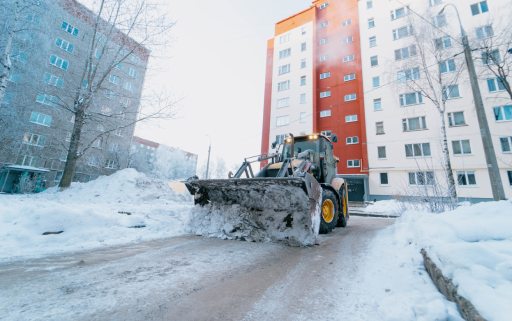 Расчистка снега Бакланова.jpg