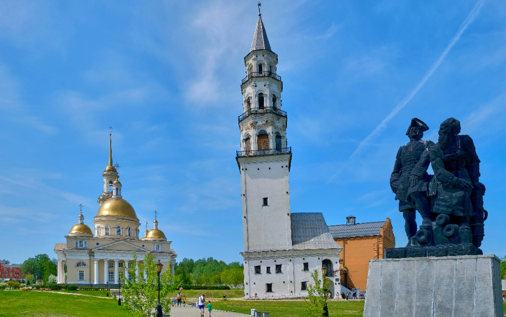 Leaning_Tower_of_Nevyansk-2021_-_5.jpg