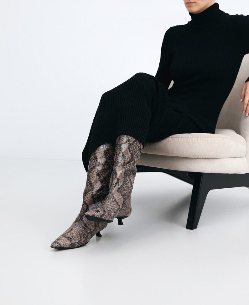 No One 192476106.jpg