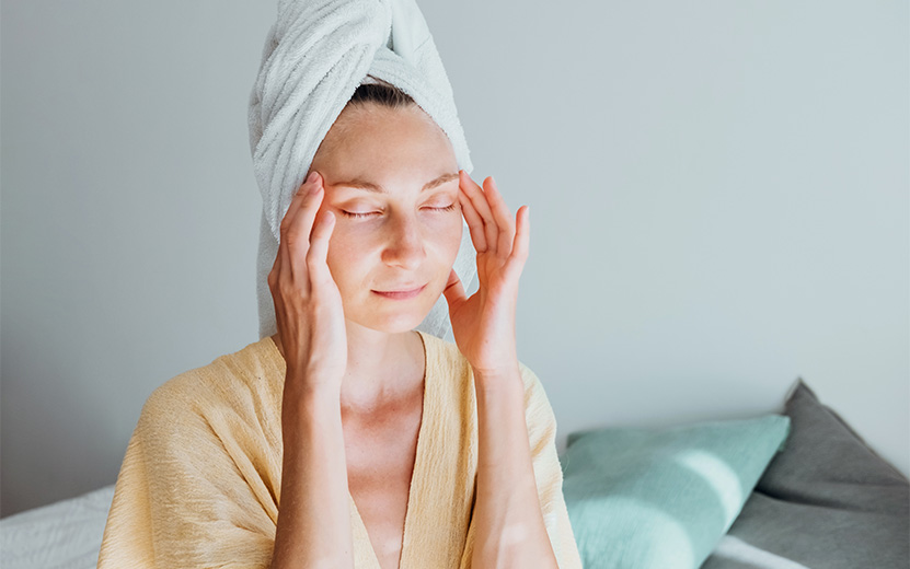 young-woman-in-a-bathrobe-and-towel-on-her-head-ma-2022-10-03-22-28-39-utc.jpg