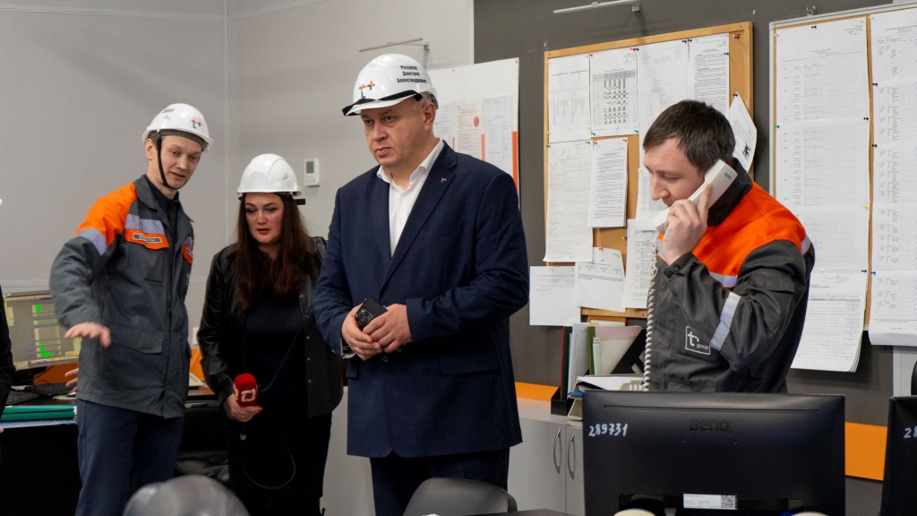 Дмитрий Разумов стретился с журналистами на Ижевской ТЭЦ-1.jpg
