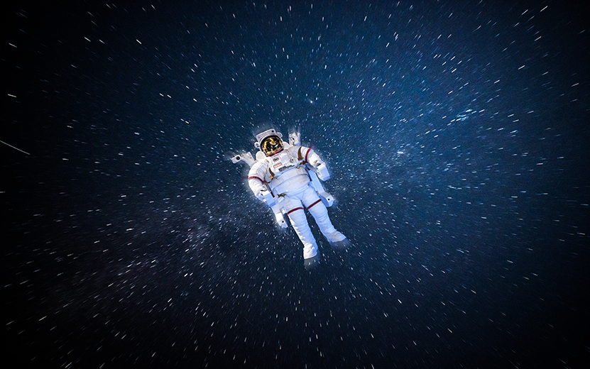 astronaut-spaceman-in-outer-space-in-full-spacesui-2023-11-27-05-32-13-utc.jpg