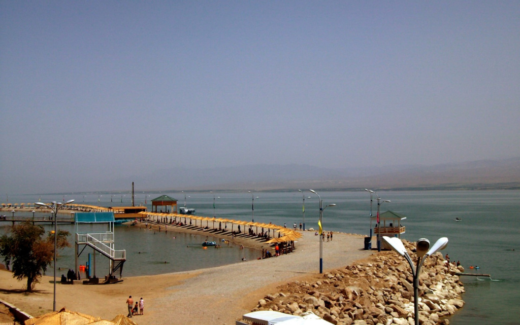 Kairakkum-Stausee (1).jpg