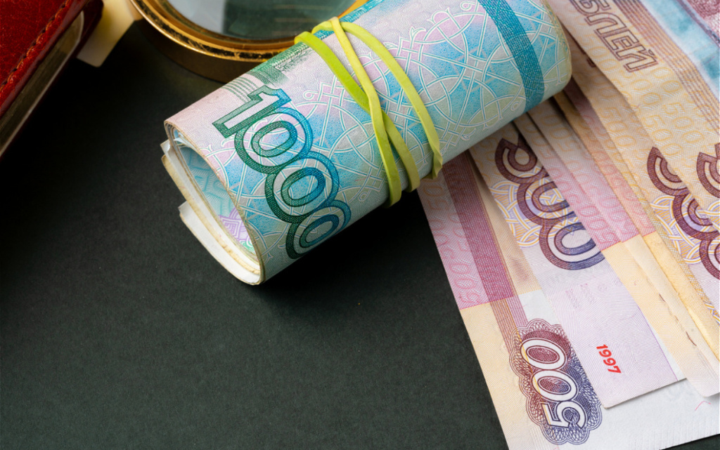 close-up-photo-of-russian-rubles-finance-and-busi-2026-01-08-05-57-45-utc (1).jpg