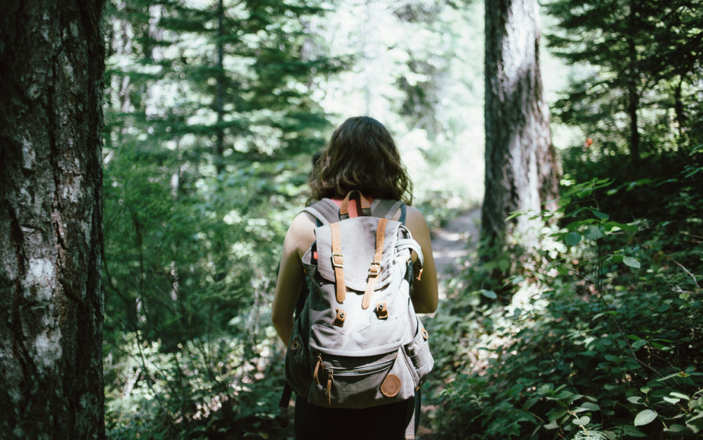 jake-melara-Yh6K2eTr_FY-unsplash (1).jpg