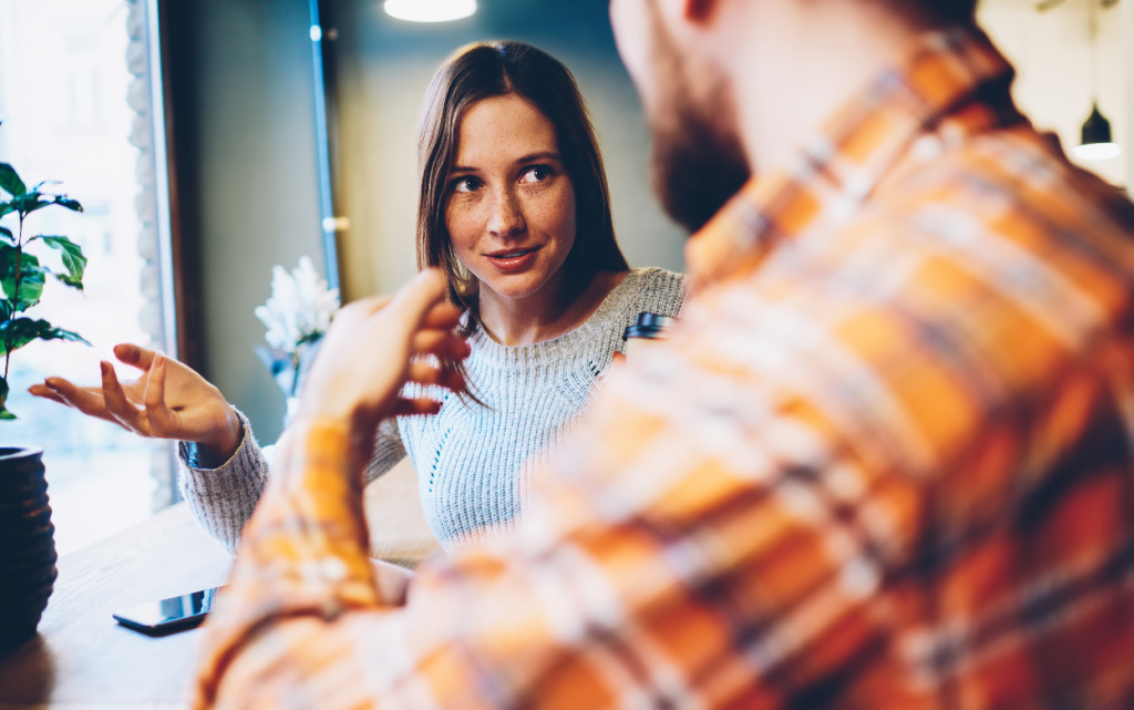 serious-lady-discussing-project-with-partner-in-ca-2026-01-09-07-24-34-utc (1).jpg