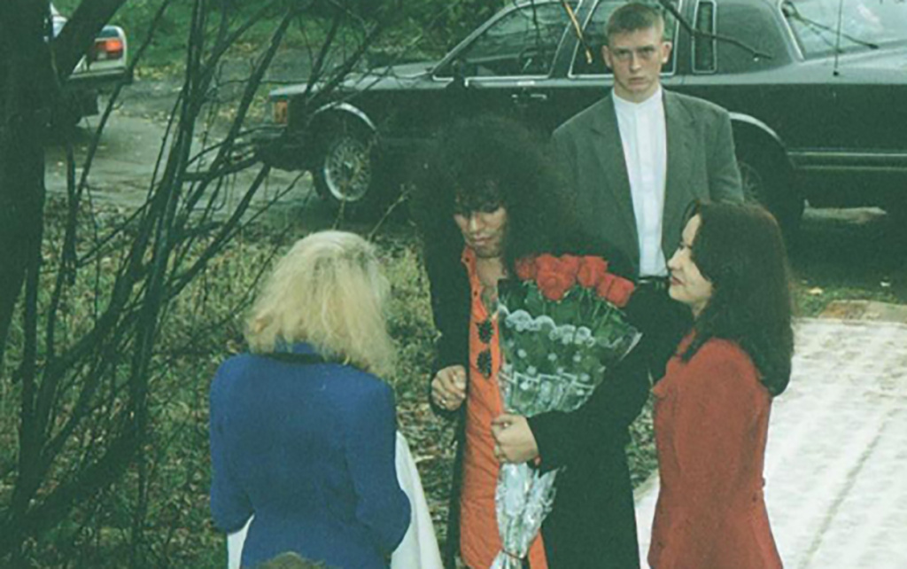 1390302660_evropa-plyus-kirkorov-na-pesochnoy-vstrecha 2.jpg