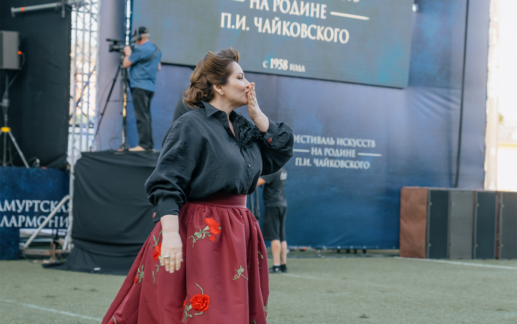 _M_B6082.jpg