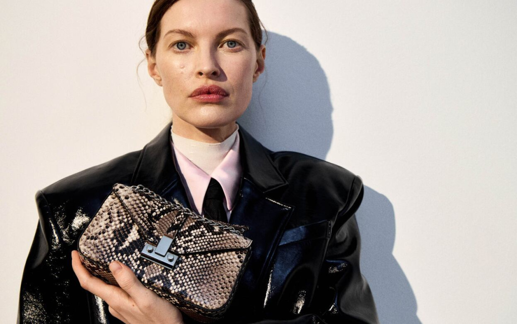 Ekonika PM38374CN_01_snake.brown_25S_promo.jpg