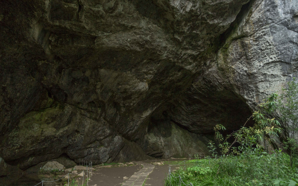 Вход_в_Капову_пещеру (1).jpg