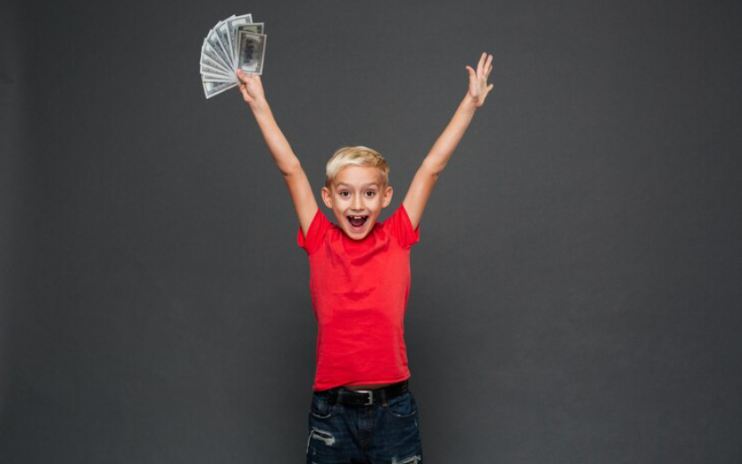 screaming-surprised-little-boy-child-showing-money_171337-3091.jpg