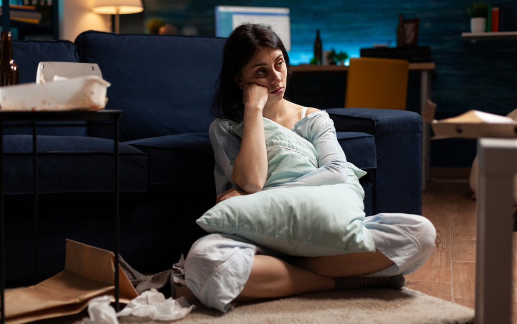 sad-brunette-woman-sitting-on-floor-at-home-2026-01-08-02-24-34-utc (1).jpg