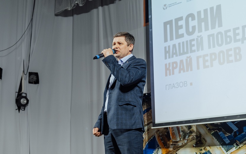 Роман Булдаков.jpg