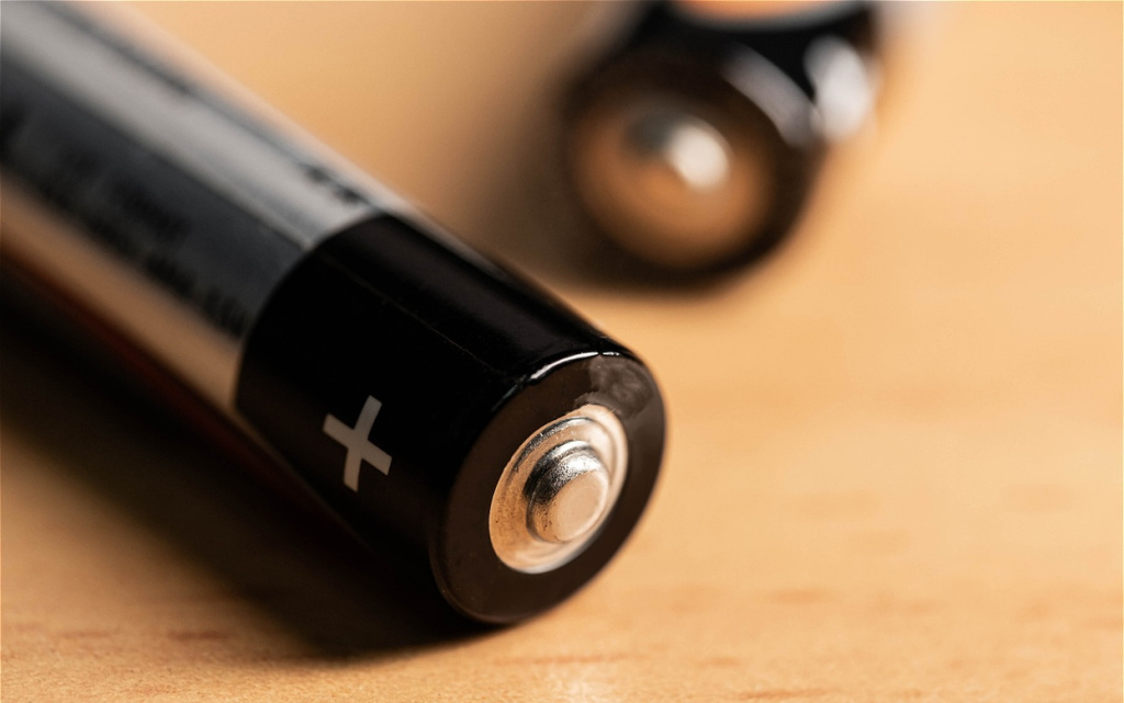 close-up-of-silver-and-black-battery-2026-03-13-01-27-29-utc (1).jpg