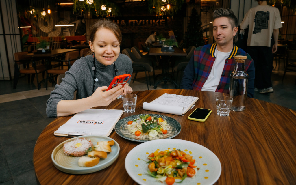 _M_B1549 (1) (1).jpg