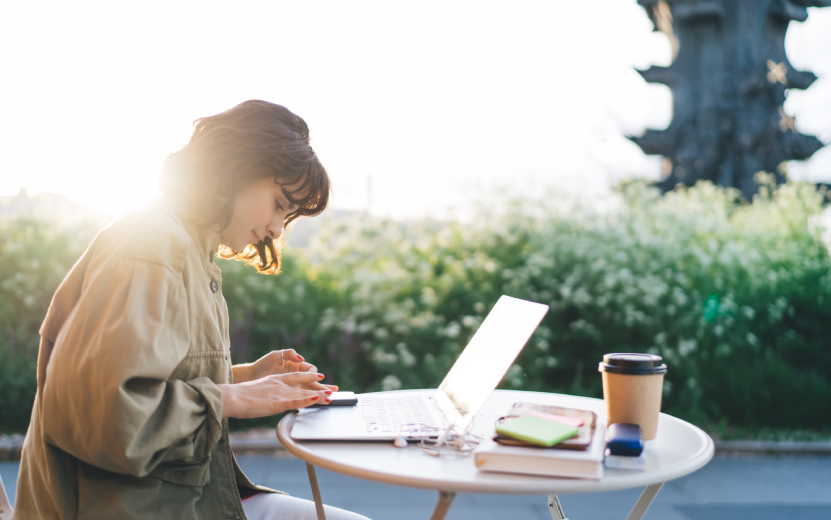 focused-woman-using-smartphone-working-in-outdoor-2024-01-23-00-14-26-utc.jpg