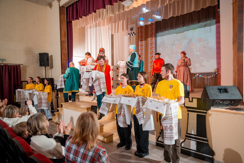 Удмуртский колорит на церемонии закрытия соревнований. Фото: Алексей Филинов