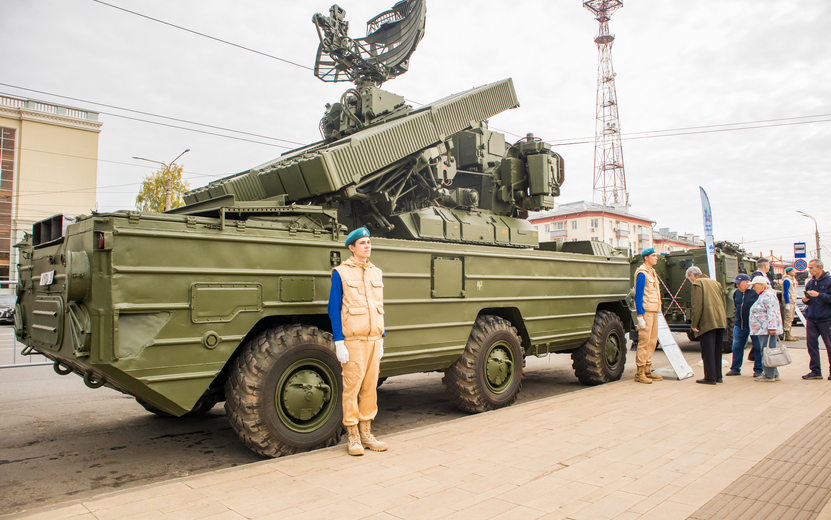 день оруж иванов 02.jpg