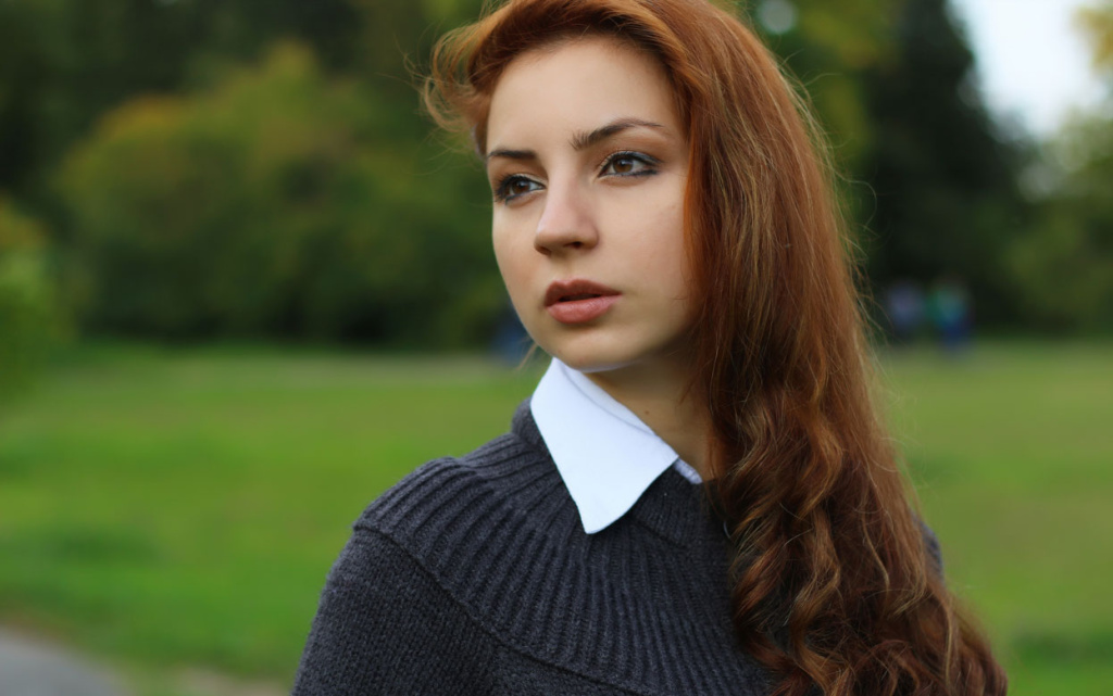 young-woman-with-auburn-hai.jpg