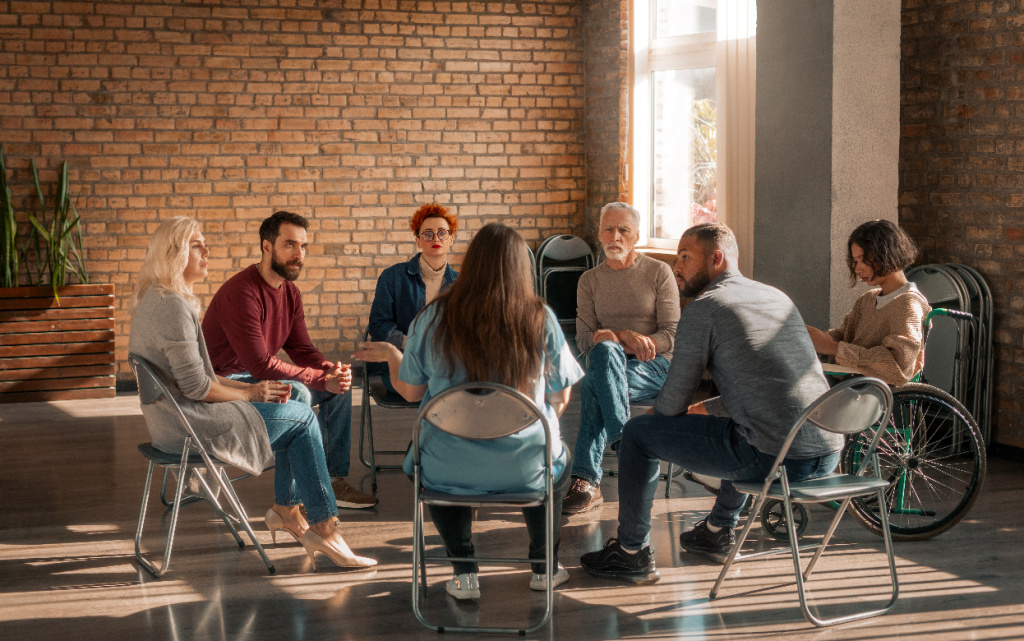 zasedanie-gruppy-podderzki-psihologiceskoi-terapii (1).jpg