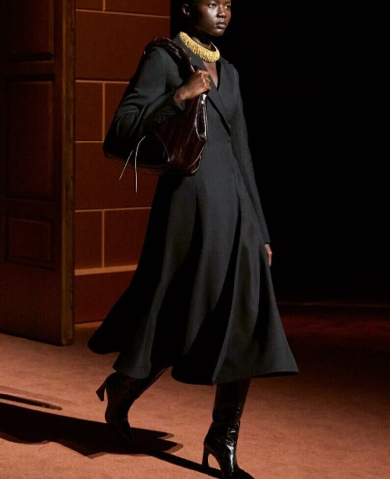 Fendi 2025-11-3 3-55-35.jpg