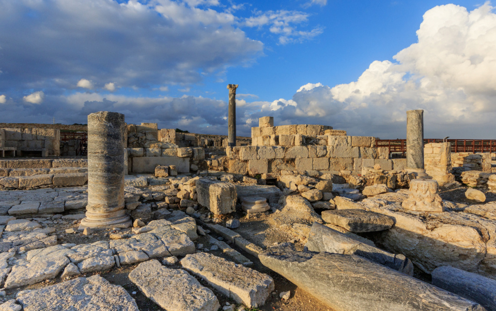 Episkopi_01-2017_img06_Kourion (1).jpg