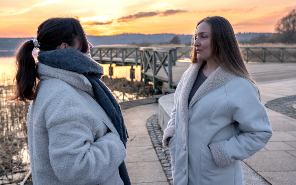 walk-along-promenade-walk-by-sea-walking-nature-sunset (1).jpg