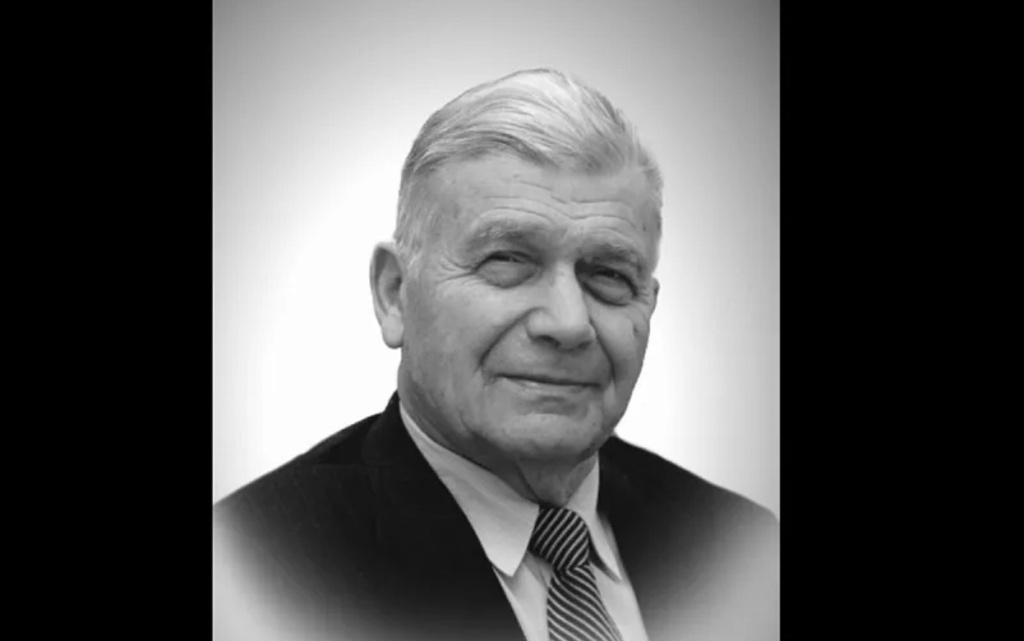 валерий соловьев (1) (1).jpg