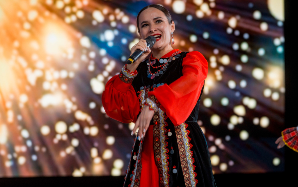 Глотова.jpg