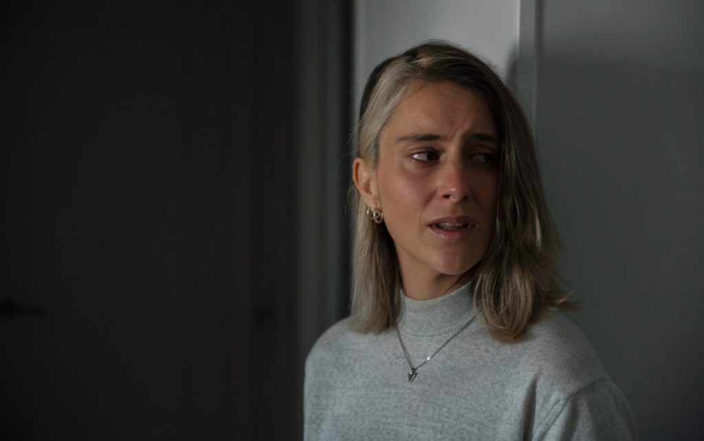 grustnaa-zensina-placet-posle-draki-s-muzem (1).jpg grustnaa-zensina-placet-posle-draki-s-muzem (1).jpg