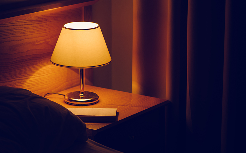 bedside-table-lamp-2021-08-26-23-02-47-utc.jpg