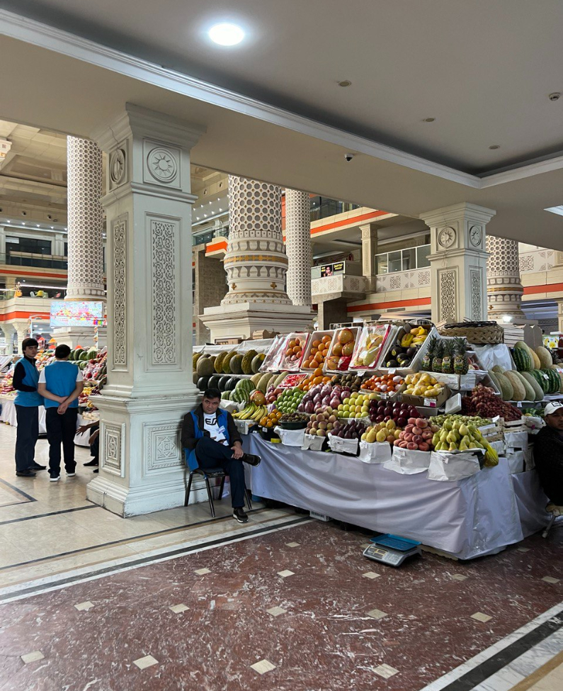 photo_5447315070745514467_y (1).jpg