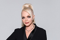 Обманутая аферистами Долина продает еще одну квартиру