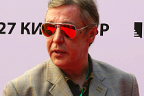 После колонии Михаила Ефремова не узнать: миллионы за съемки, охрана и новая жизнь без алкоголя