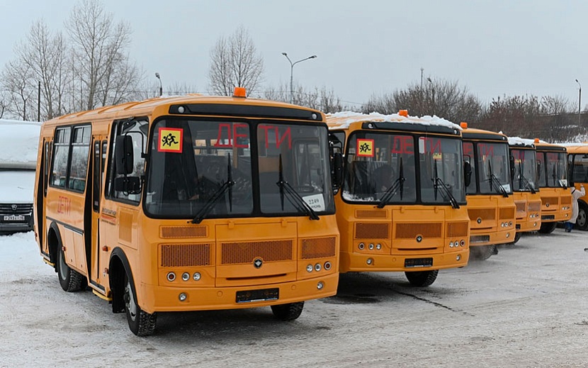 Каждый год в удмуртии закупают новые автобусы Фото: vk.com/a.brechalov