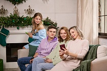 Жители Удмуртии предпочли мессенджеры для поздравлений с Новым годом