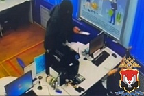 Житель Ижевска напал с ножом на офис микрозаймов