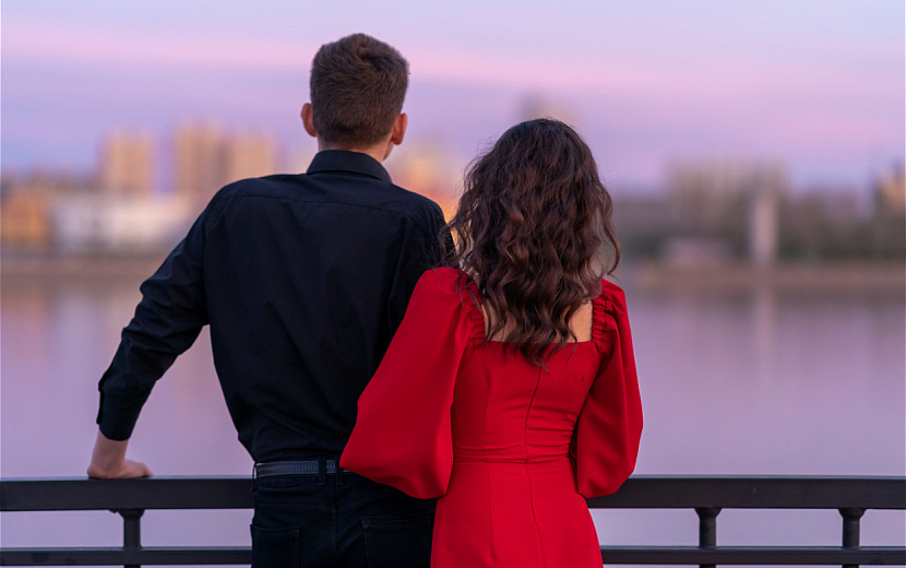 Сталкивались ли вы с тем, что ваш любимый вам надоедал? Фото: Envato Elements